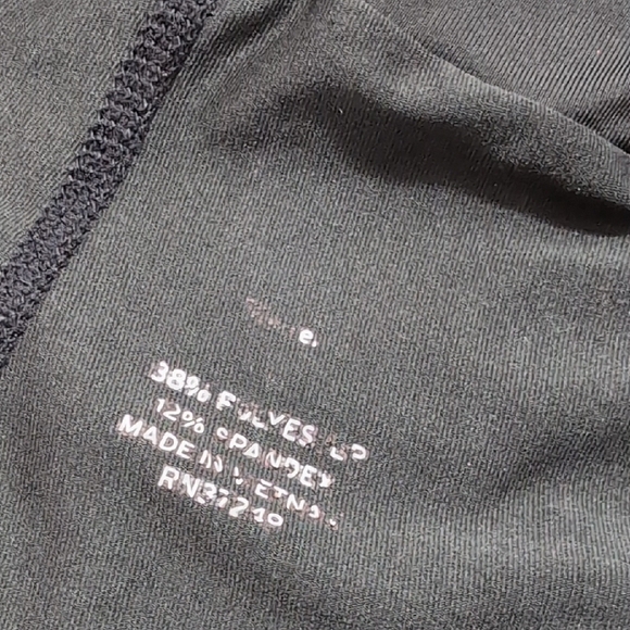 REI | Dark Charcoal Skirted Leggings 17" Inseam 3/4 Length Size L - Picture 5 of 8